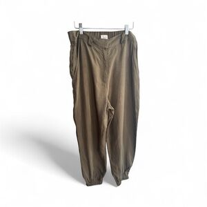 5‎ a 7 Cinq à Sept Women’s Sz Large Green Satin Jogger Pants